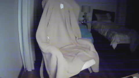 awardy3211 online show from November 2025 01:41:02 AM