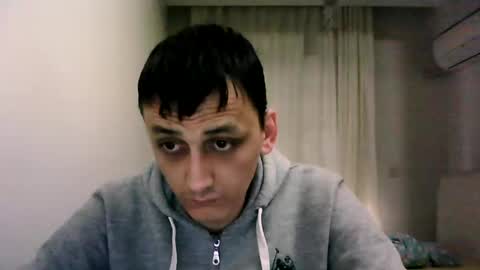 awesenheit online show from January 2025 07:06:01 AM