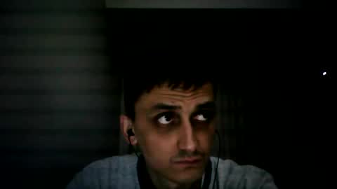 Snapshot of awesenheit chatting on October 2025 07:46:02 PM awesenheit online show from October 2025 07:46:02 PM