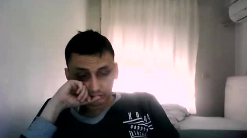 awesenheit online show from April 2026 09:57:02 AM