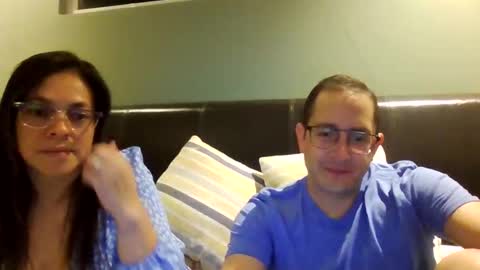 Snapshot of awesome_couple_hell chatting on October 2025 03:40:02 AM hell yeah online show from October 2025 03:40:02 AM