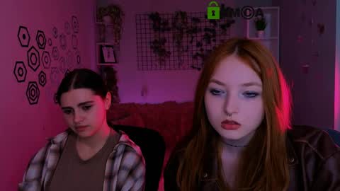 awesomeemma_ online show from May 2026 11:05:02 AM