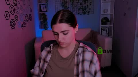awesomeemma_ online show from May 2026 04:04:02 PM