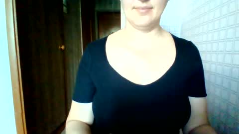 awesomeladyy online show from June 2026 08:08:02 AM