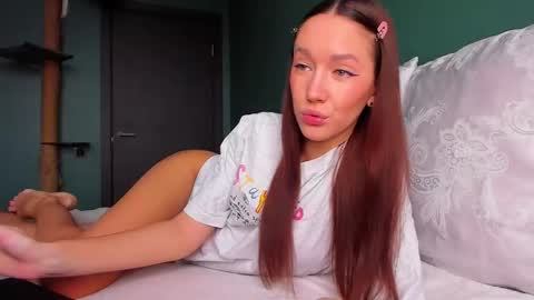 Awgustina online show from February 2025 09:47:02 AM