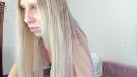 Emily online show from January 2025 01:42:02 AM