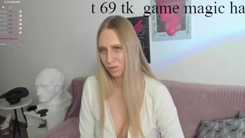 Emily online show from January 2025 05:47:02 AM