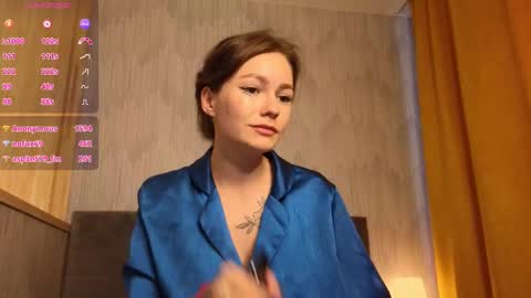 Tris online show from December 2024 04:34:02 AM