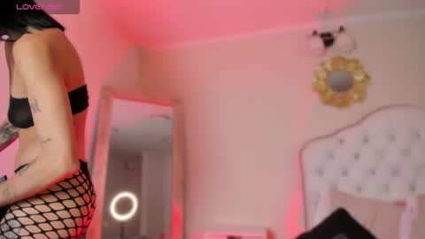 axarasss online show from February 2026 01:42:01 PM