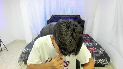 Axel online show from October 2025 11:42:01 AM