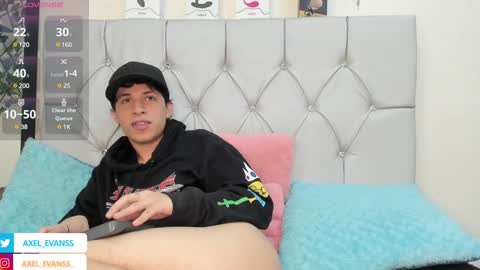Snapshot of axel_evanss chatting on December 2024 03:21:01 PM Axel Evanss online show from December 2024 03:21:01 PM