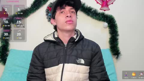 Snapshot of axel_evanss chatting on December 2024 11:57:02 AM Axel Evanss online show from December 2024 11:57:02 AM