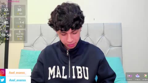 Snapshot of axel_evanss chatting on January 2025 01:14:01 PM Axel Evanss online show from January 2025 01:14:01 PM