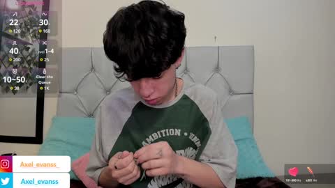 Snapshot of axel_evanss chatting on January 2025 01:32:02 PM Axel Evanss online show from January 2025 01:32:02 PM