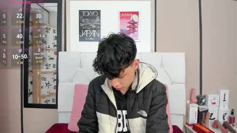 Snapshot of axel_evanss chatting on September 2025 01:32:01 PM Axel Evanss online show from September 2025 01:32:01 PM