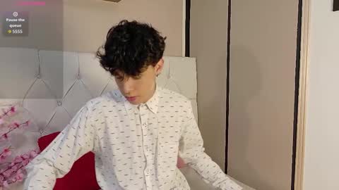 Snapshot of axel_evanss chatting on October 2025 11:17:01 AM Axel Evanss online show from October 2025 11:17:01 AM