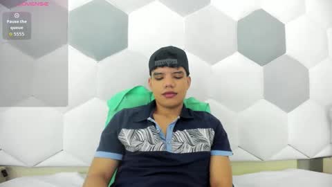 Axel Forte online show from November 2025 04:01:02 AM