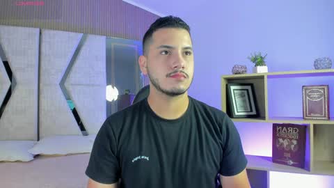 Snapshot of axel_grey_ chatting on April 2026 12:32:01 PM axel_grey_ online show from April 2026 12:32:01 PM
