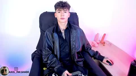 Snapshot of axel_inkshade chatting on February 2026 01:28:01 AM Axel online show from February 2026 01:28:01 AM