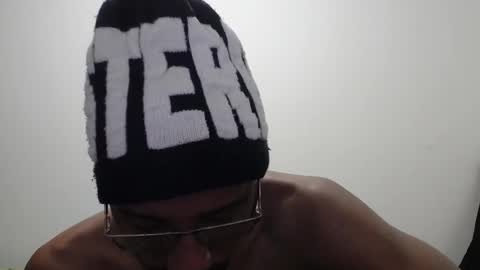 axel rios online show from October 2025 02:13:01 AM