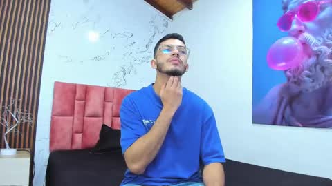 Snapshot of axel_stein2 chatting on December 2024 03:04:01 AM Axel online show from December 2024 03:04:01 AM