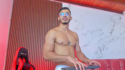 Snapshot of axel_stein2 chatting on December 2024 10:02:01 AM Axel online show from December 2024 10:02:01 AM