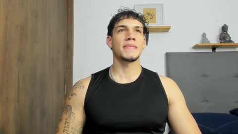 Snapshot of axel_taylor21 chatting on October 2025 06:23:02 AM INDEPENDENT MODEL online show from October 2025 06:23:02 AM