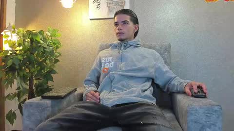 Snapshot of axel_wiliams chatting on January 2026 11:23:02 AM axel online show from January 2026 11:23:02 AM