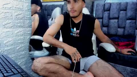 Axell Cross2 online show from February 2025 04:09:02 AM