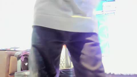 Axell Cross2 online show from February 2026 02:49:02 AM