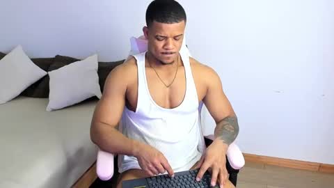 Snapshot of axelldasilva chatting on September 2025 08:36:01 PM AXEL DA SILVA online show from September 2025 08:36:01 PM