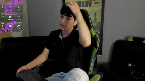 Axel Raven online show from December 2024 01:22:01 PM