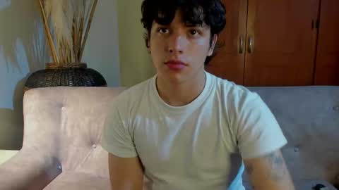 Axel Raven online show from September 2025 05:48:01 PM