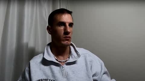 Axl online show from September 2025 01:08:02 AM