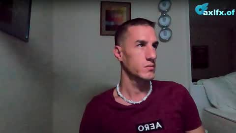 Axl online show from October 2025 12:32:01 AM