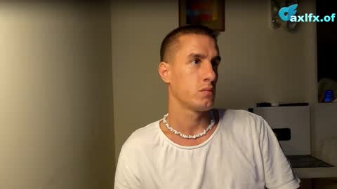 Axl online show from October 2025 07:25:01 PM