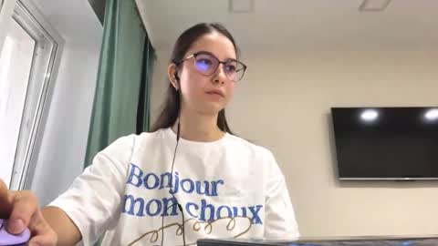 Allison online show from October 2025 10:19:02 AM