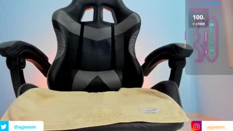 Snapshot of ayjeeem chatting on January 2026 10:21:02 AM Andr online show from January 2026 10:21:02 AM