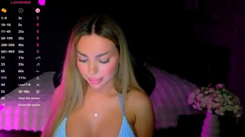  Ayla Demir  online show from March 2026 10:20:01 PM