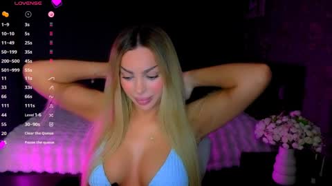  Ayla Demir  online show from April 2026 09:15:01 PM