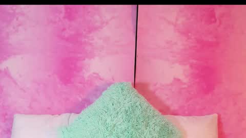 aylamarttinez online show from January 2026 01:44:01 AM