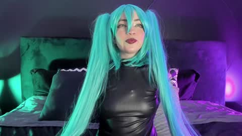 Aylen online show from January 2025 10:50:01 PM