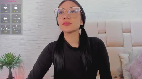 ayllin  online show from November 2025 11:32:02 AM