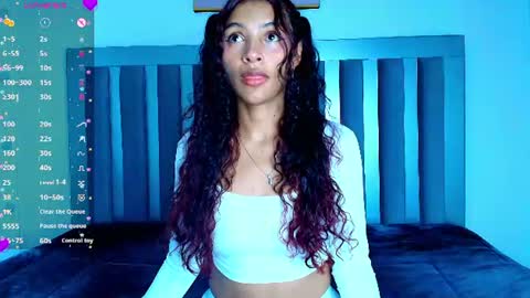 Snapshot of aylin_valerie chatting on July 2026 07:33:02 PM aylin_valerie online show from July 2026 07:33:02 PM