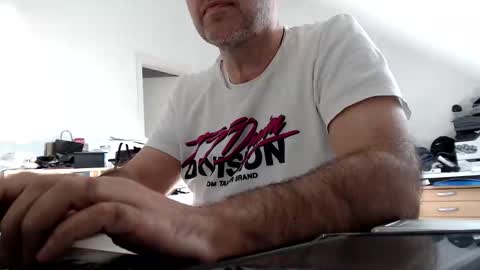 aylinniyerim online show from March 2026 10:08:02 AM