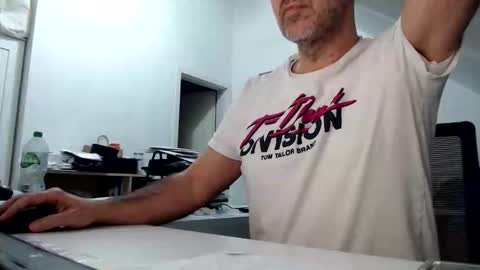 aylinniyerim online show from March 2026 09:51:01 PM