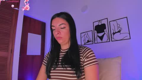 Aylin  online show from November 2025 11:09:02 AM