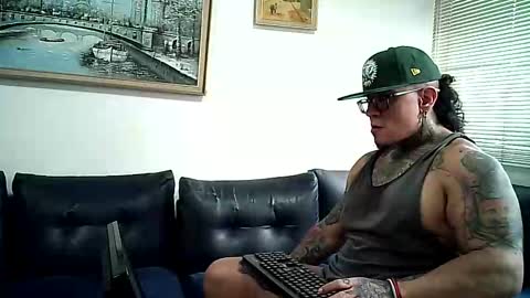 Ayrton naffah2 online show from May 2026 07:55:02 PM