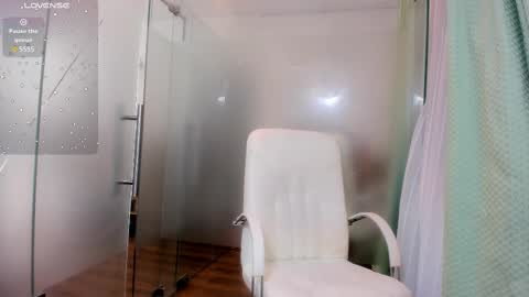 Ayumi online show from February 2025 08:31:02 AM