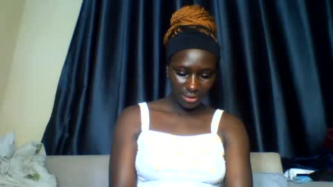 azaelia_iris online show from July 2026 07:31:01 PM
